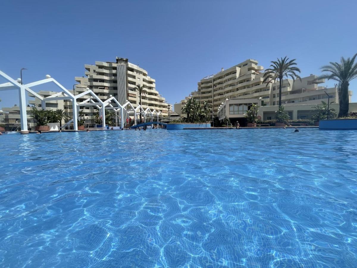 Estreno Benalbeach Vistas Al Mar Estudio Deluxe Benalmádena Exteriör bild