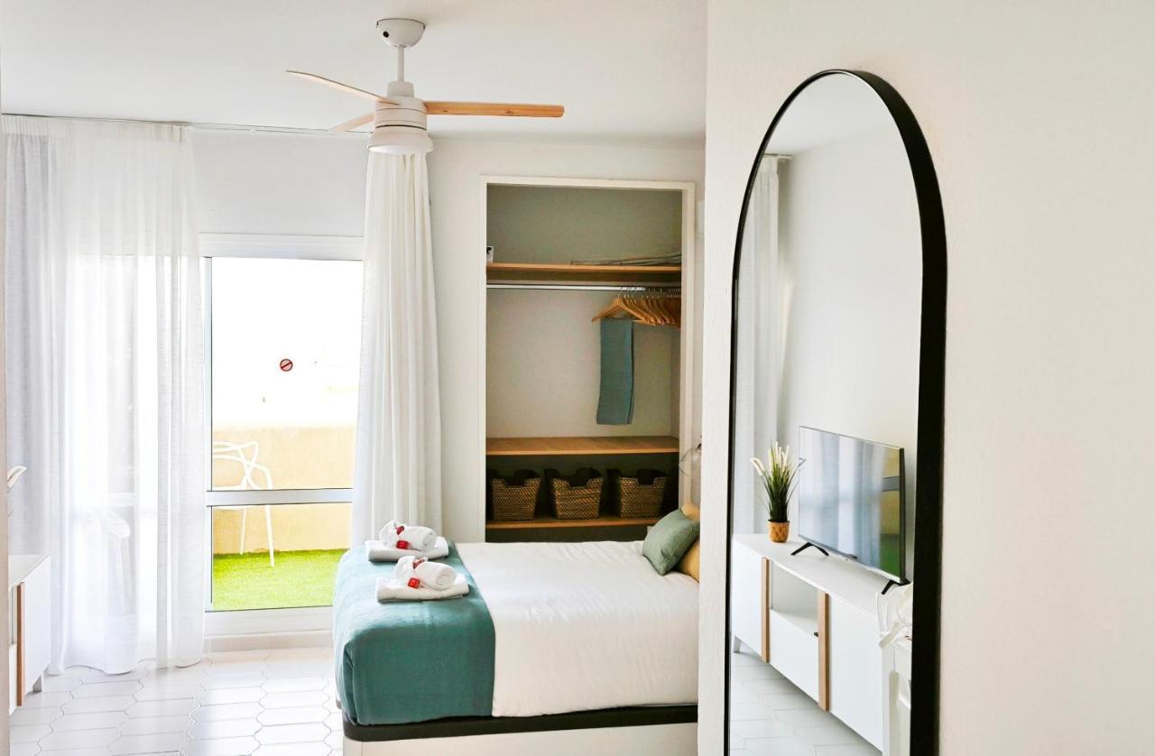 Estreno Benalbeach Vistas Al Mar Estudio Deluxe Benalmádena Exteriör bild