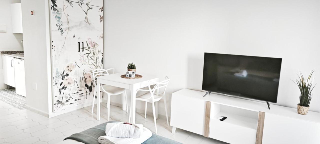 Estreno Benalbeach Vistas Al Mar Estudio Deluxe Benalmádena Exteriör bild