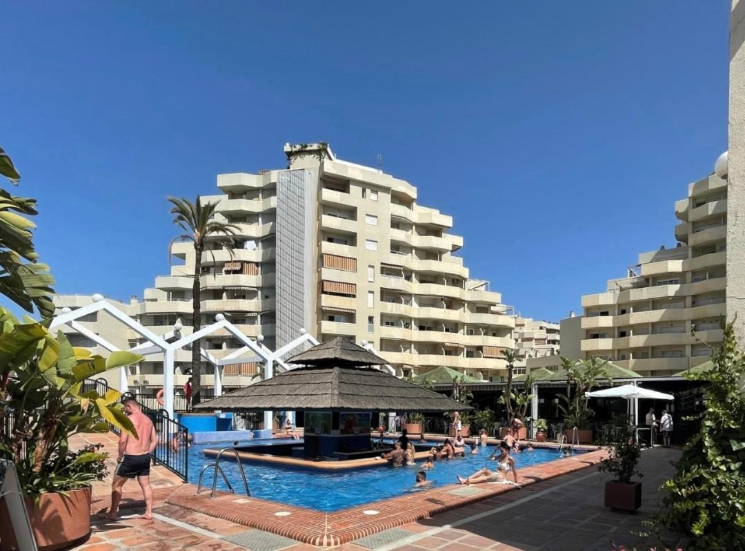 Estreno Benalbeach Vistas Al Mar Estudio Deluxe Benalmádena Exteriör bild